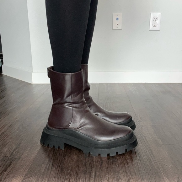 STEVE MADDEN BROWN PLATFORM ANKLE BOOTS WITH ZIPPER BACK - Picture 7 of 12